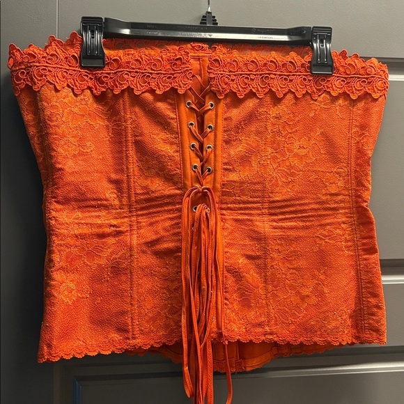 Frederick's of Hollywood orange lace-up corset with scalloped lace trim - Picture 6 of 13